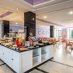 Azz Medea Hotel 4*