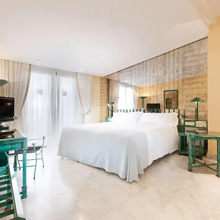 Azz Medea 4* Mérida