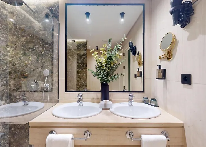 Azz Medea ホテル メリダ